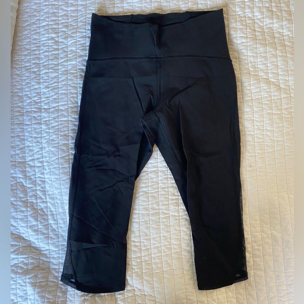 Lululemon cropped leggings - Picture 2 of 4
